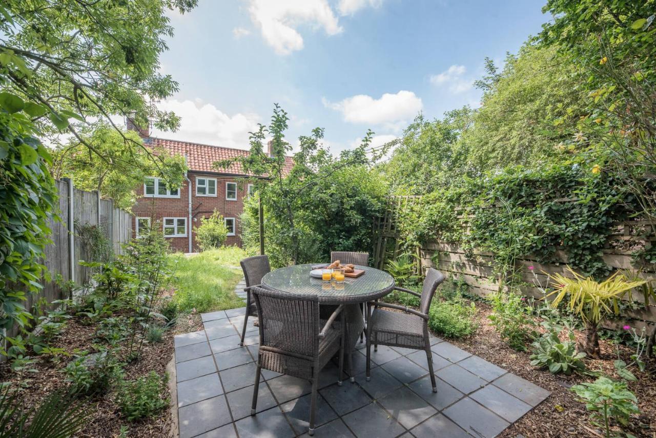 3 Vicarage Cottages Bruisyard Air Manage Suffolk Саксмъндам Екстериор снимка